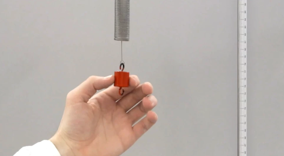 振動時間の質量依存性（基本）