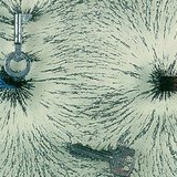 磁铁能够与磁场互相作用