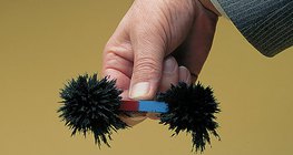 条形磁体上的铁粉