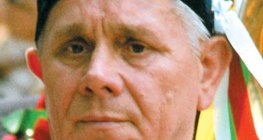 阿尔卑斯山地区的男子