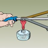 证明了铜，铝和铁的热导率