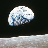 从月球上看地球