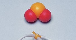 二氧化硫分子的空间填充和棒模型