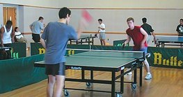 乒乓球是由赛璐珞做的