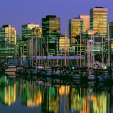 从海上看温哥华的景观