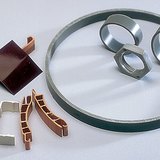 由硬质PVC制成的物品