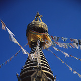 The dome of the Kathesimbhu stupa