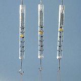 相同材料的均质物体的体积成正比