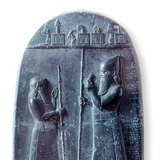 亚述国王的浮雕