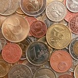 現代硬幣是由合金做的