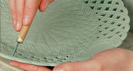 海倫德陶瓷盤子的製作