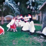 復活節的灑水習俗（匈牙利民間傳統）