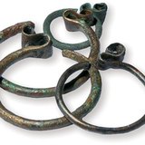 S végű hajkarikák (Árpád-kor)