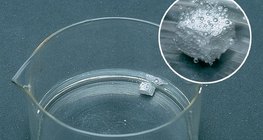 氢气的形成过程中乙和钠发生反应