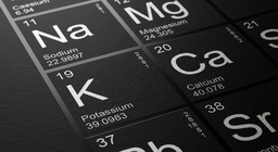 溶解於水的白色粉末