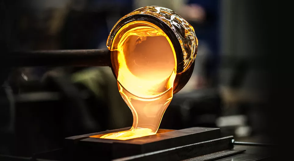 玻璃是液體還是固體？