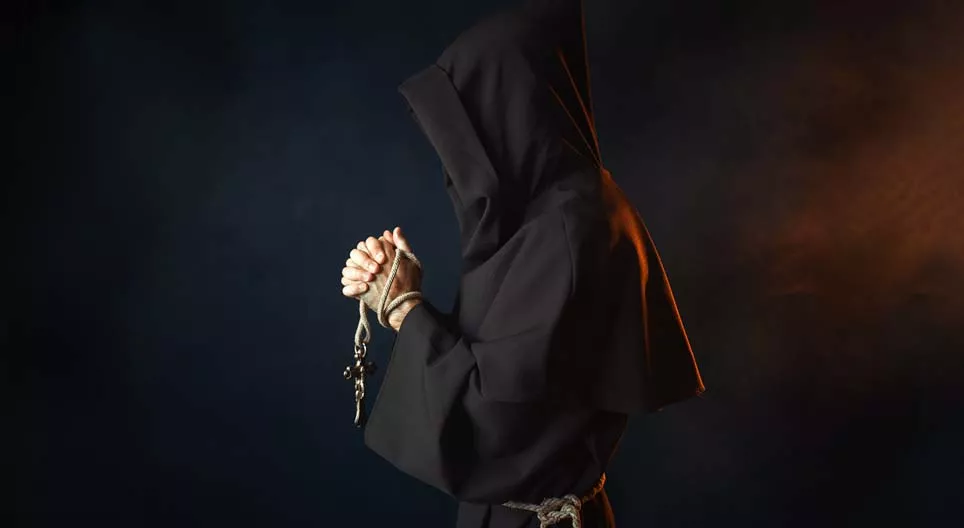 關於修道主義歷史的章節。